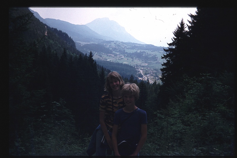 09.Khunburg jun 1976 Marion,Peter.JPG